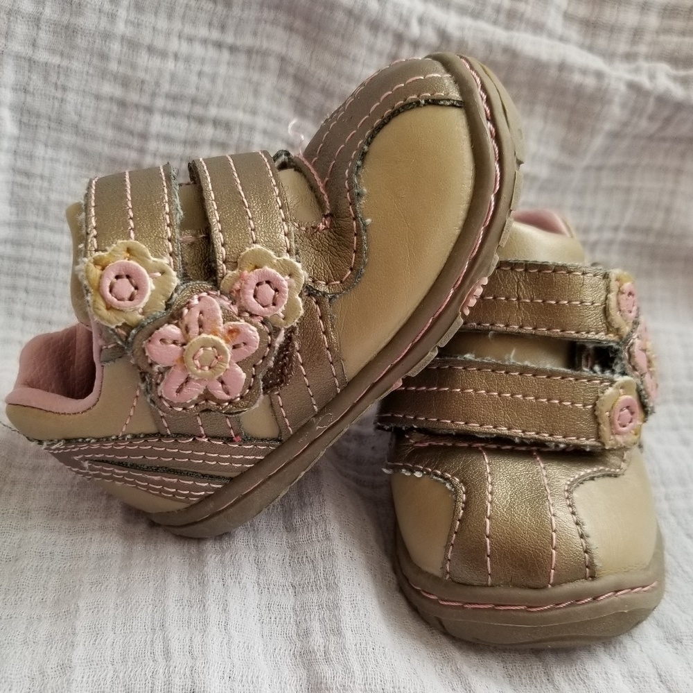 Wee Walker baby running shoes.